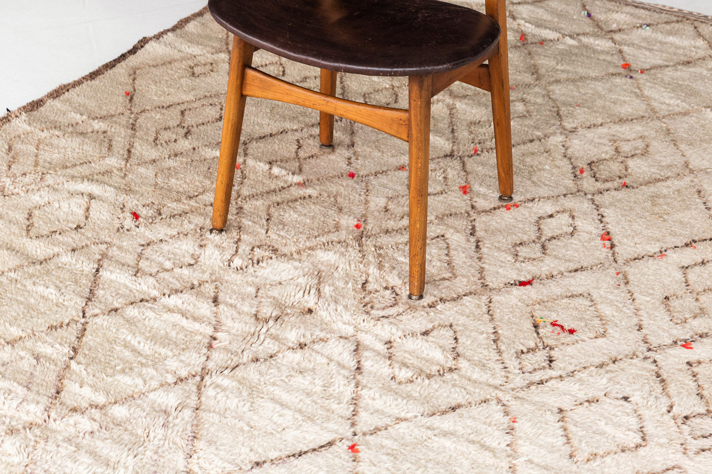 Modern Rug Image 13120 Vintage Moroccan Beni Ourain Tribe Rug