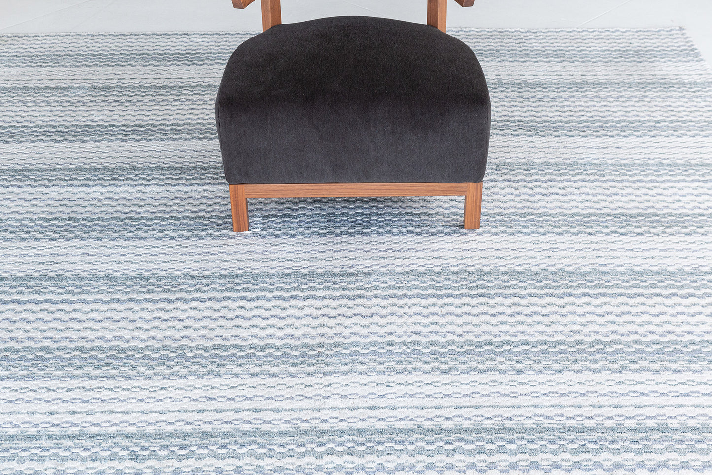 Modern Hand Loom Rug Luca Collection