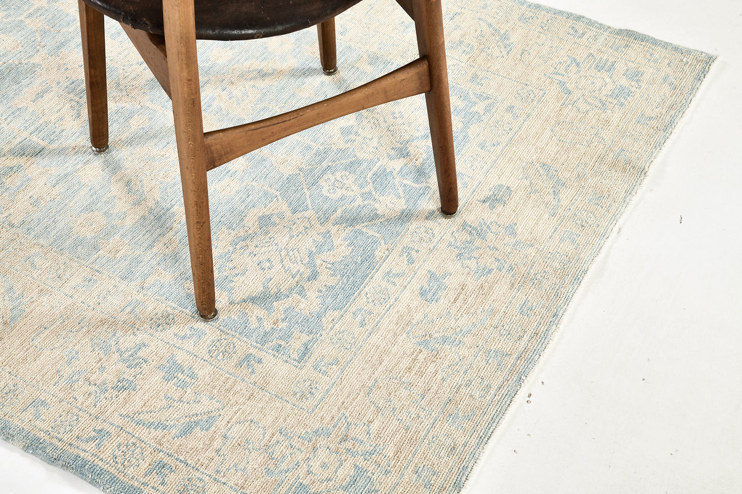 Vintage Style Safira Collection Sultanabad Design Rug