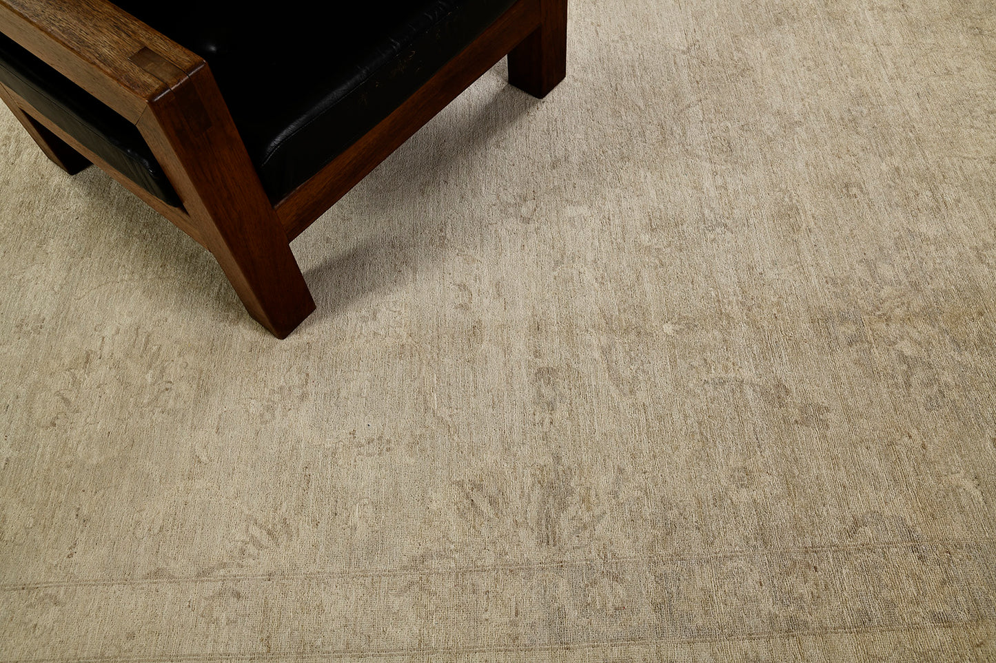 Vintage Style Sultanabad Revival Rug