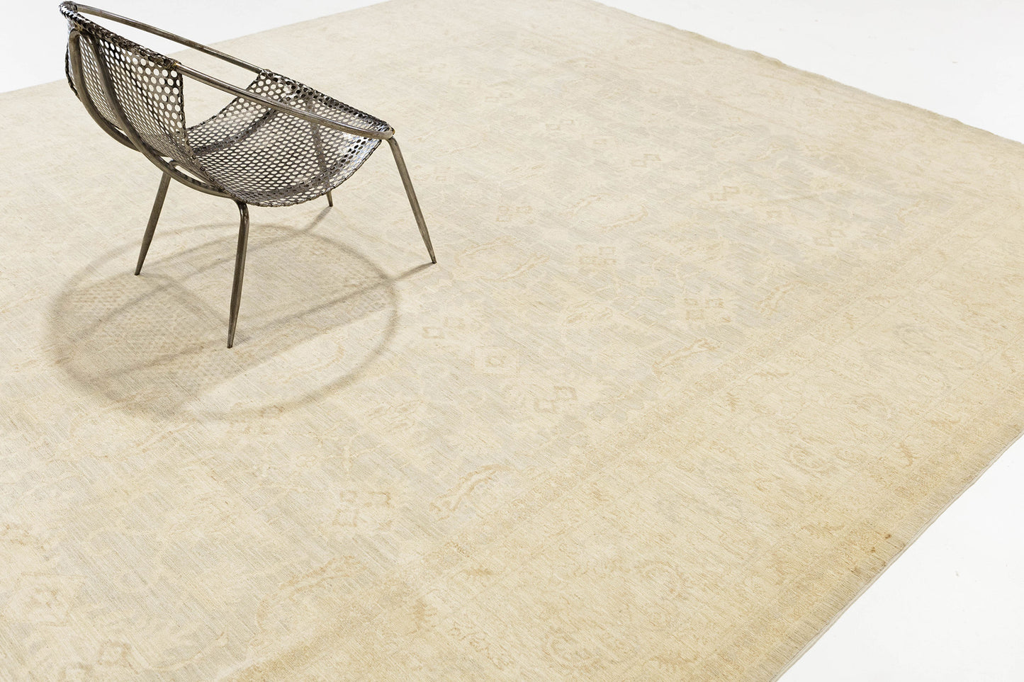 Vintage Style Vintage Collection Tabriz Design Rug