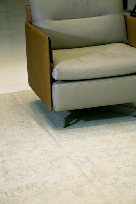 Vintage Style Safira Collection Rug Khotan Design