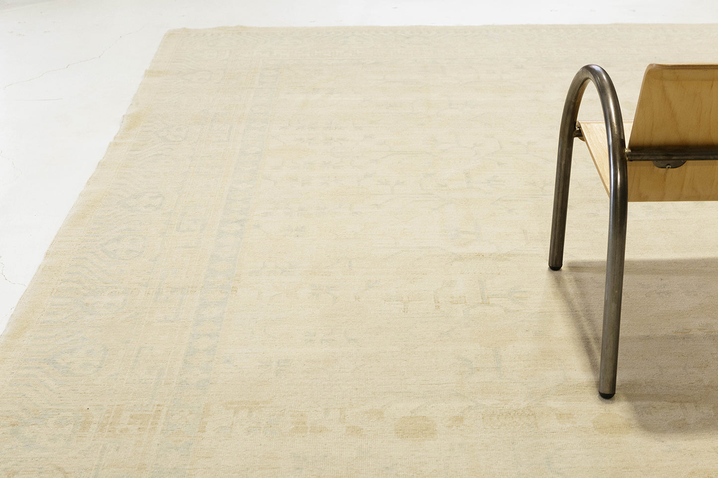 Vintage Style Safira Collection Rug Khotan Design