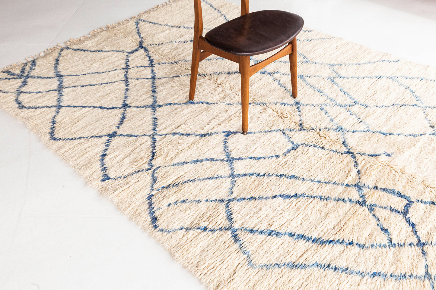 Modern Rug Image 13110 Vintage Moroccan Beni Ourain Tribe Rug