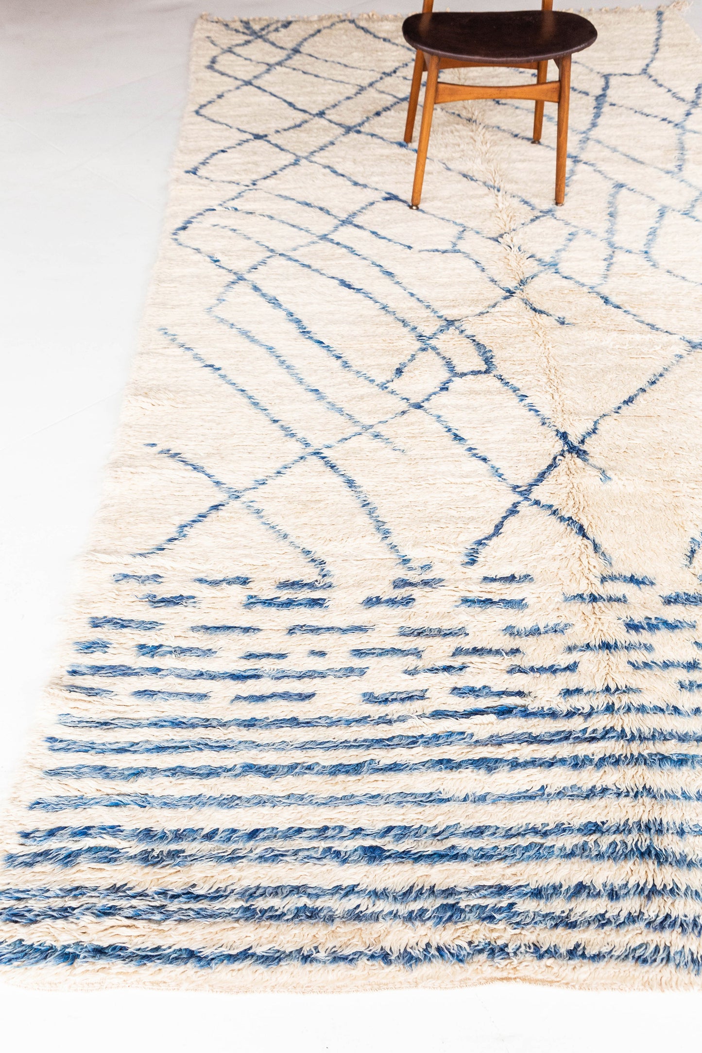 Modern Rug Image 13111 Vintage Moroccan Beni Ourain Tribe Rug