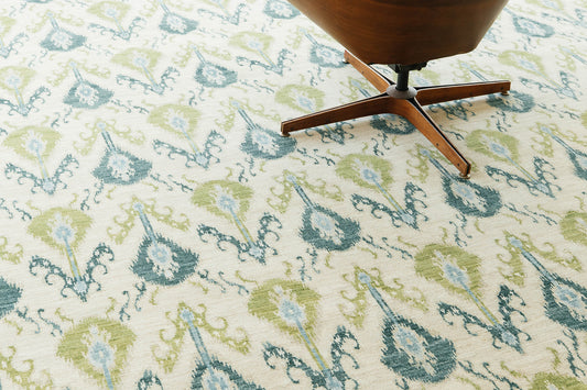 Transitional Design M Collection Porfirio