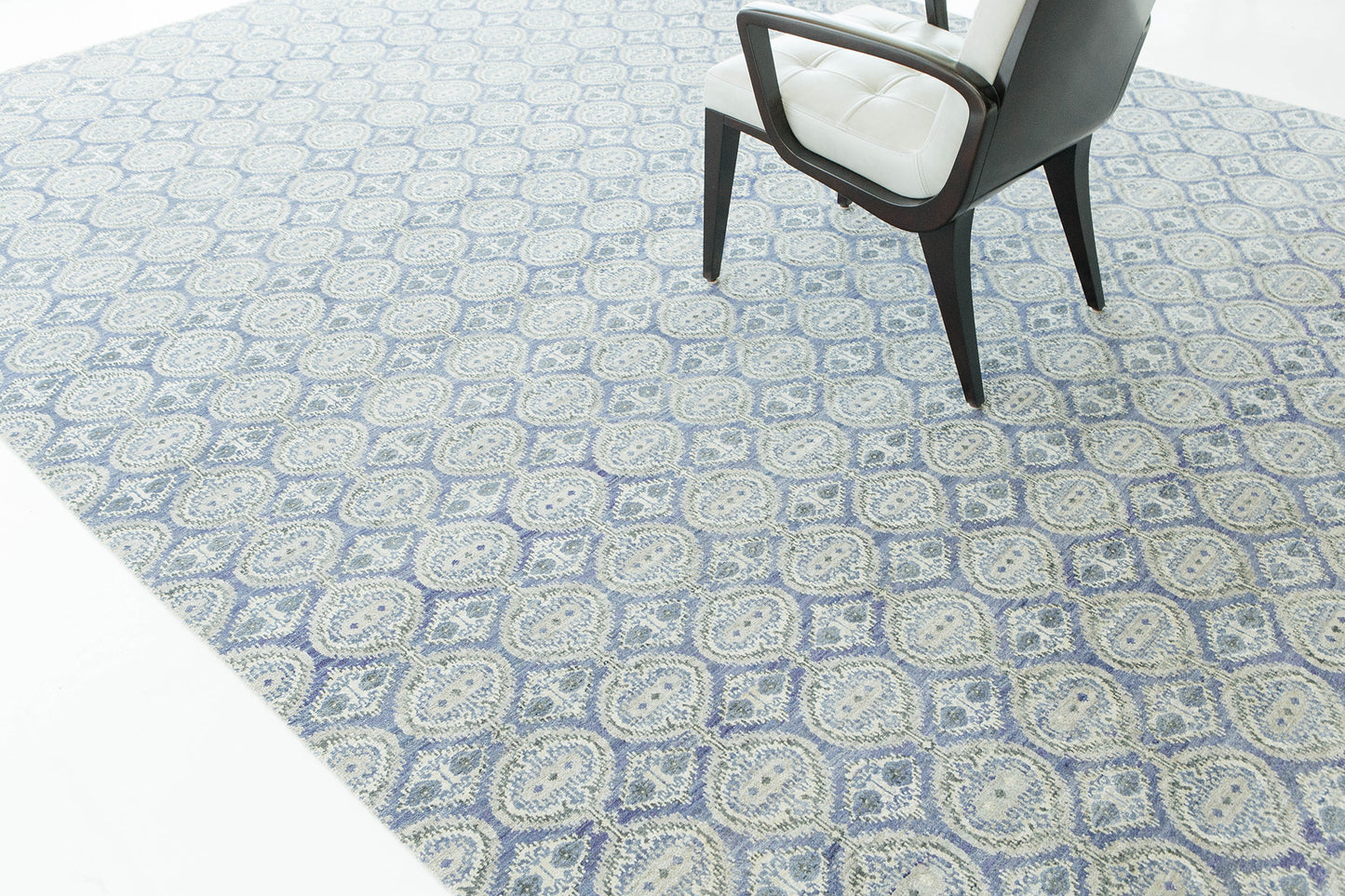 Transitional Design M Collection Solak