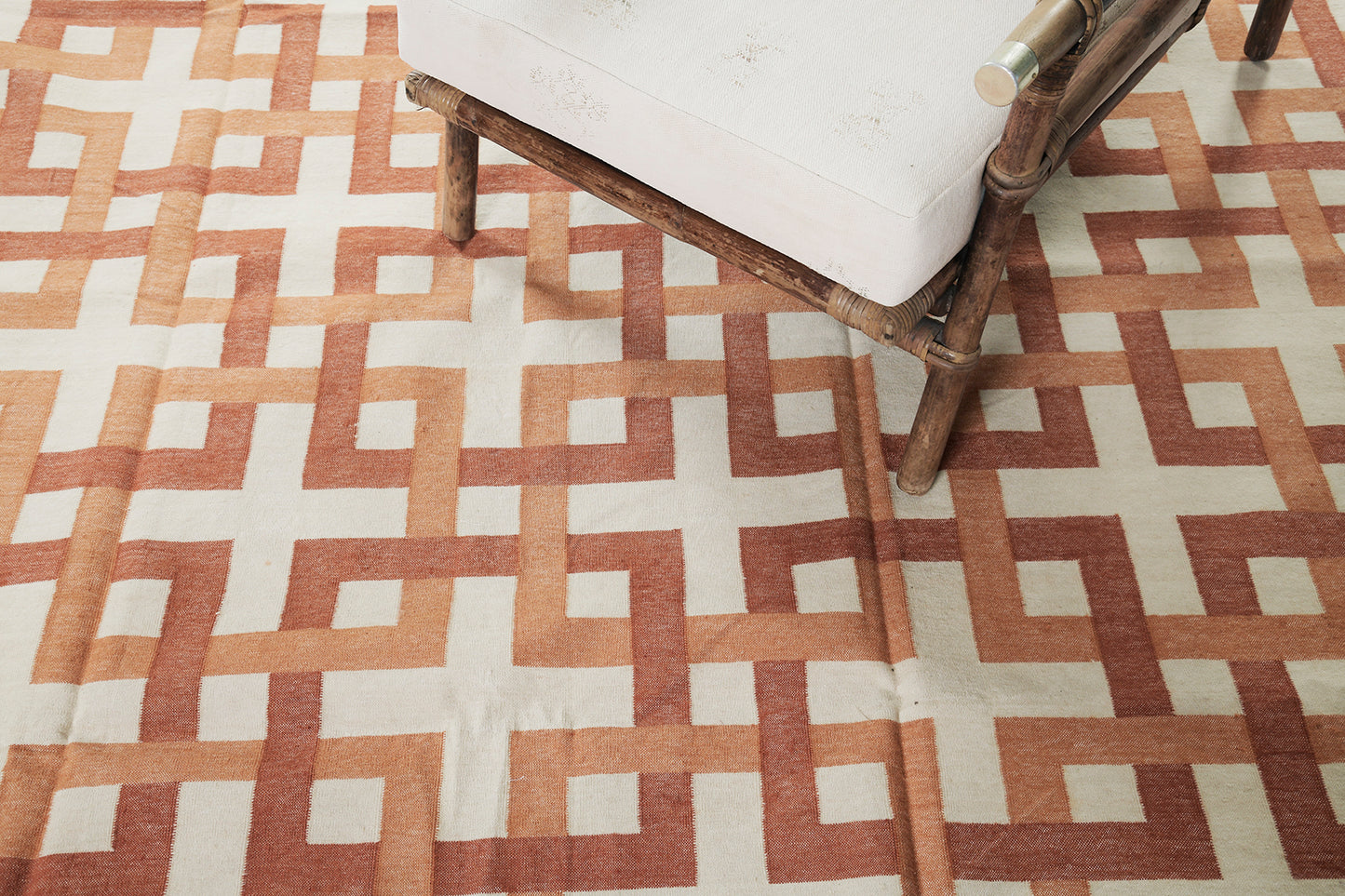 Contemporary Flat-Weave Rug Cielo Collection Estera Tangerine