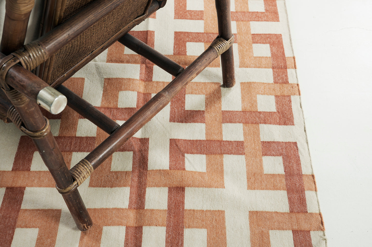 Contemporary Flat-Weave Rug Cielo Collection Estera Tangerine