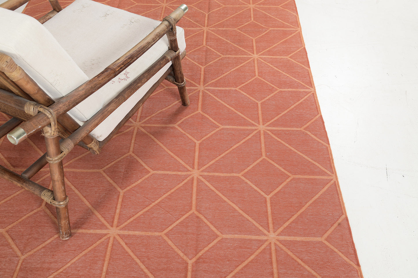 Contemporary Flat-Weave Rug Cielo Collection Diamante Tangerine