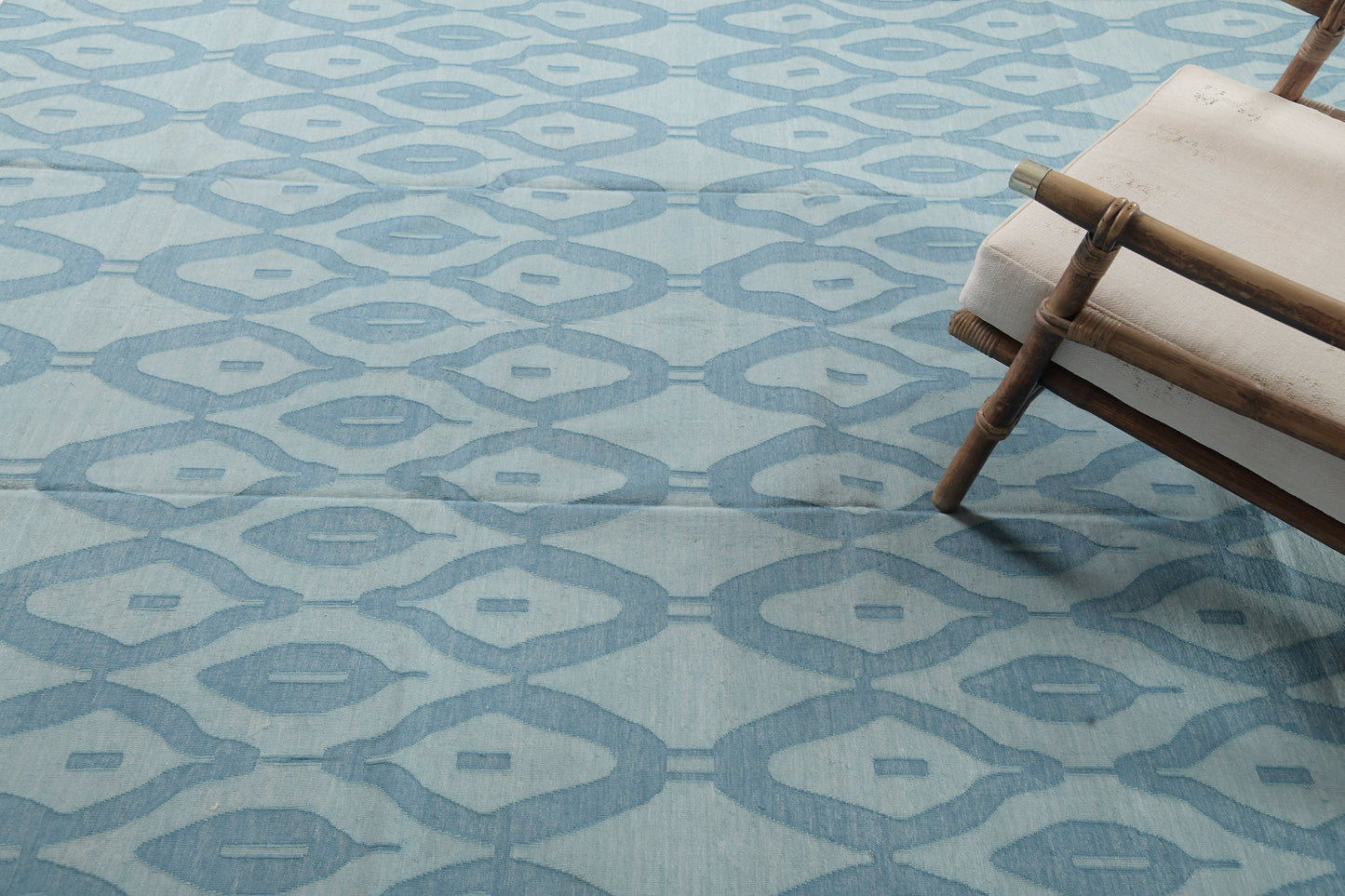 Contemporary Flat-Weave Rug Cielo Collection Zag Turquoise