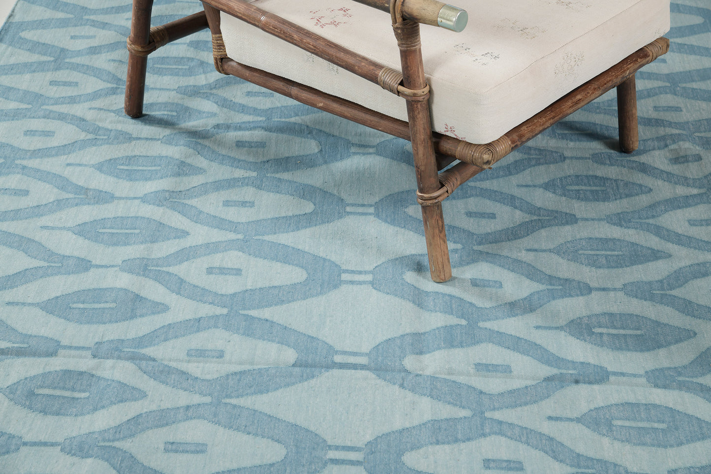 Contemporary Flat-Weave Rug Cielo Collection Zag Turquoise