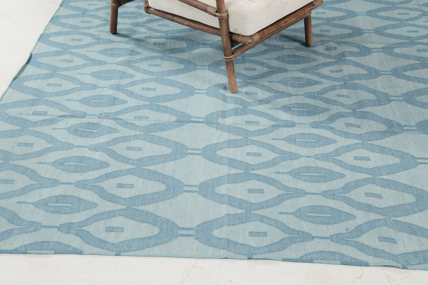 Contemporary Flat-Weave Rug Cielo Collection Zag Turquoise