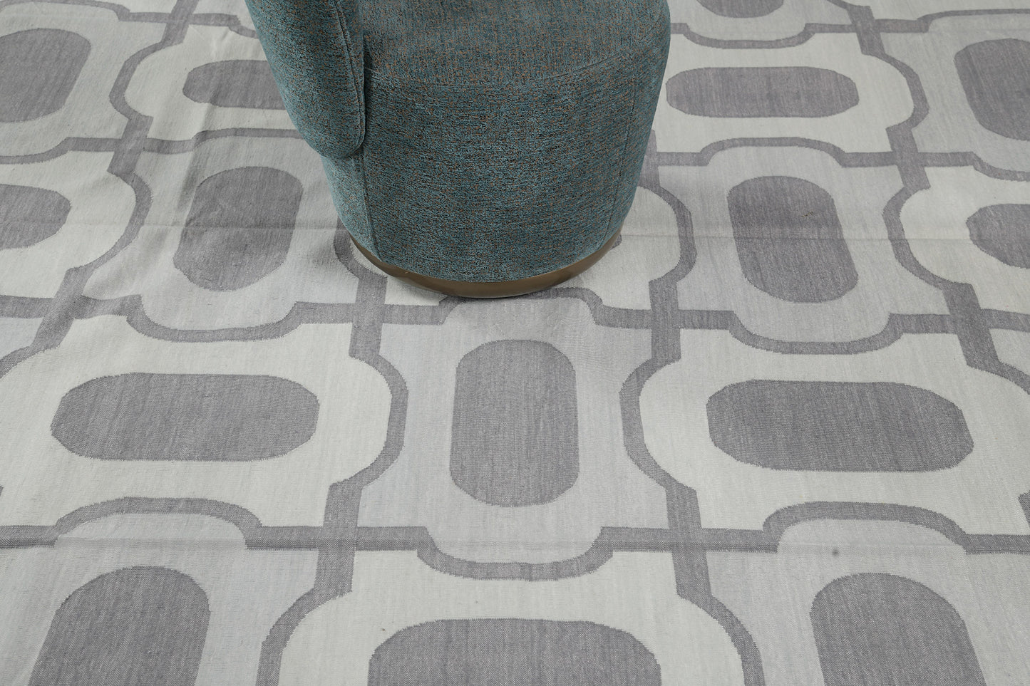 Contemporary Flat-Weave Rug Cielo Collection Gems Cesious
