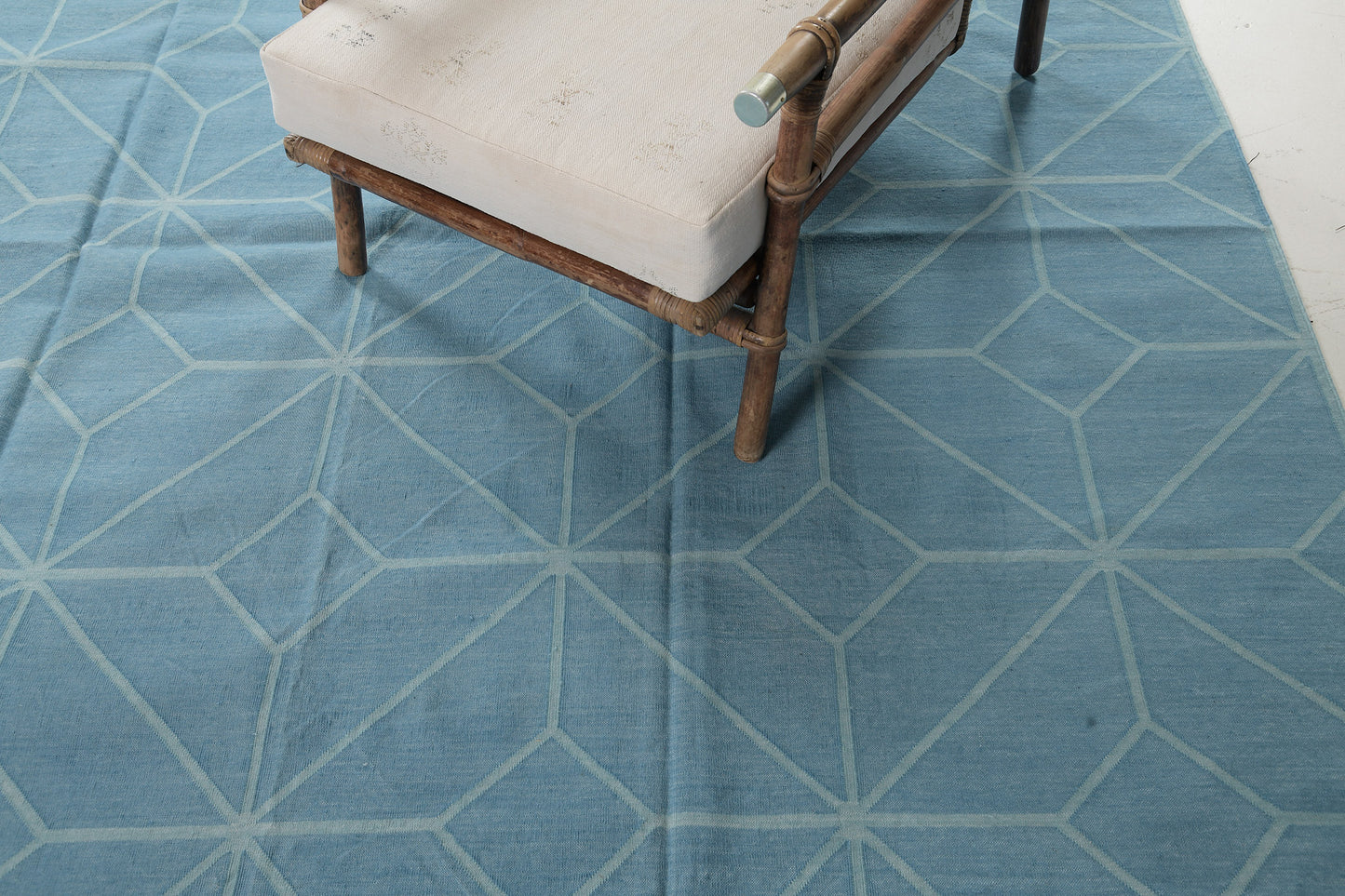 Contemporary Flat-Weave Rug Cielo Collection Diamante Turquoise