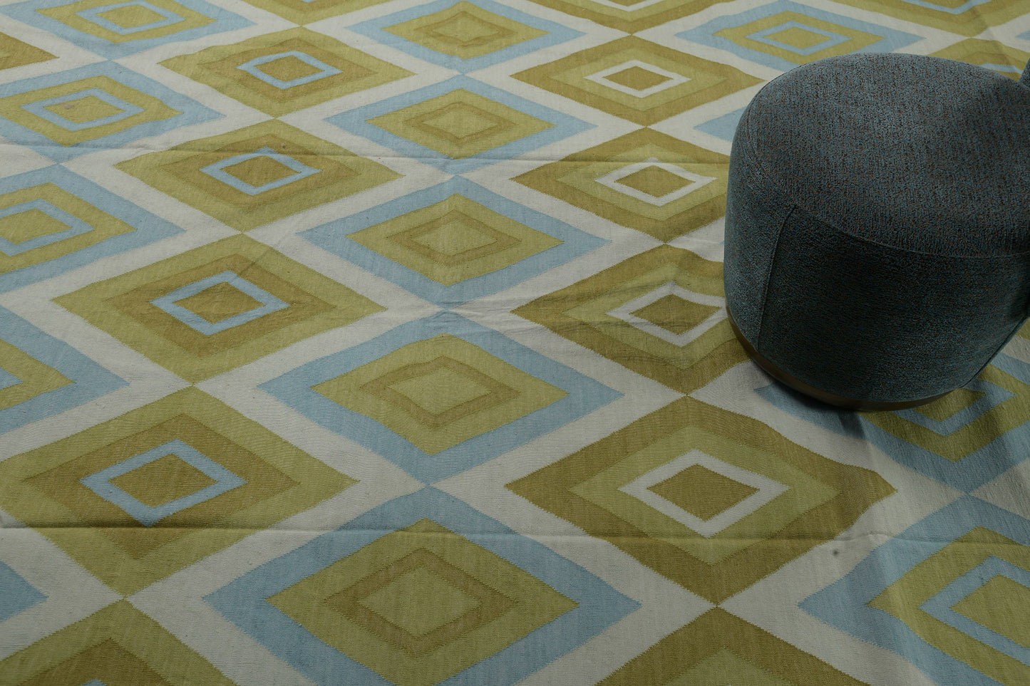 Contemporary Flat-Weave Rug Cielo Collection Permata Cricket
