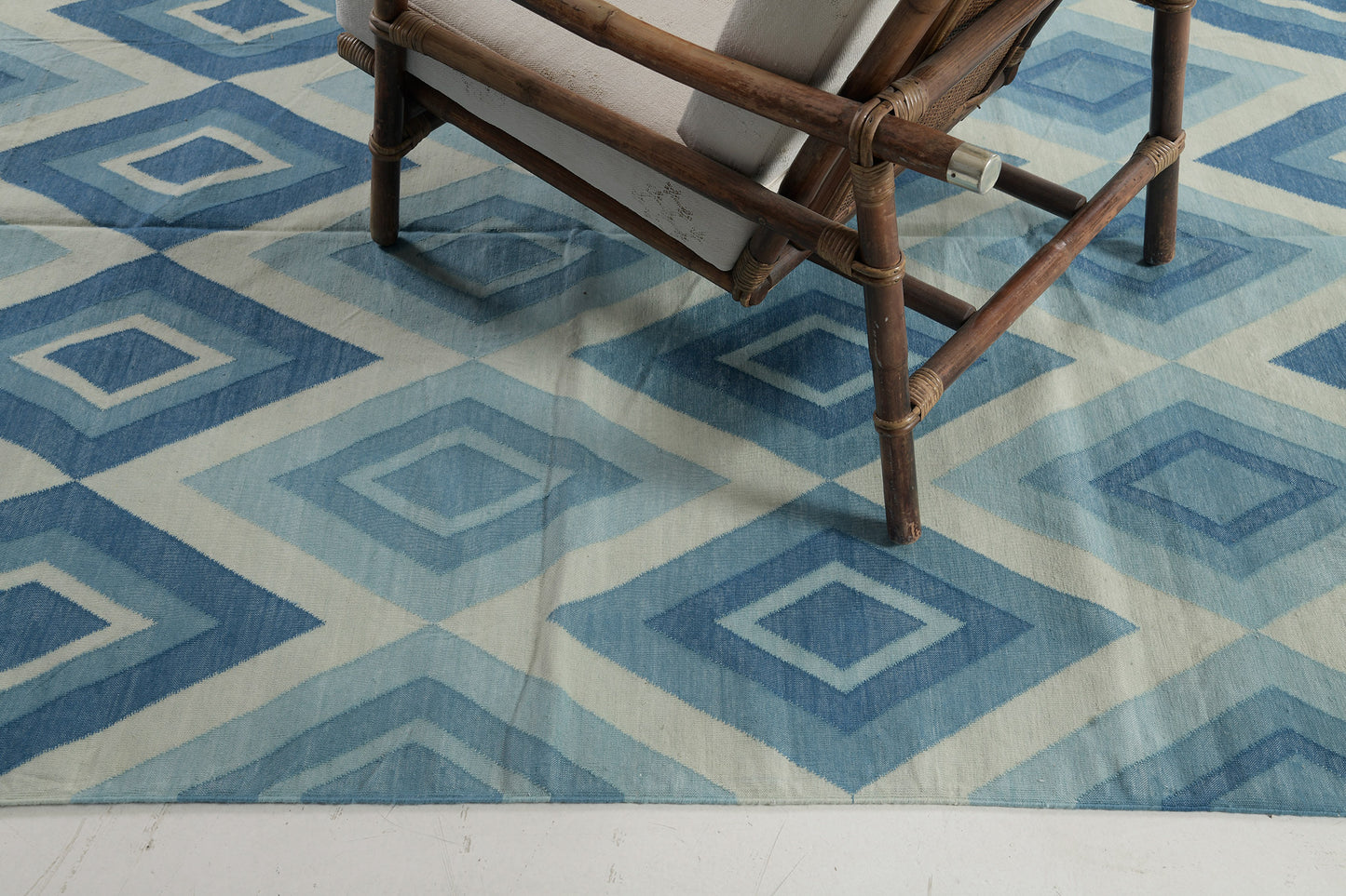 Contemporary Flat-Weave Rug Cielo Collection Permata Turquoise
