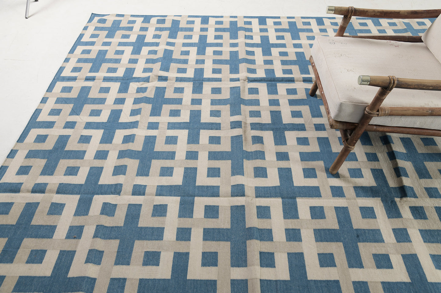 Contemporary Flat-Weave Rug Cielo Collection Estera Peacock