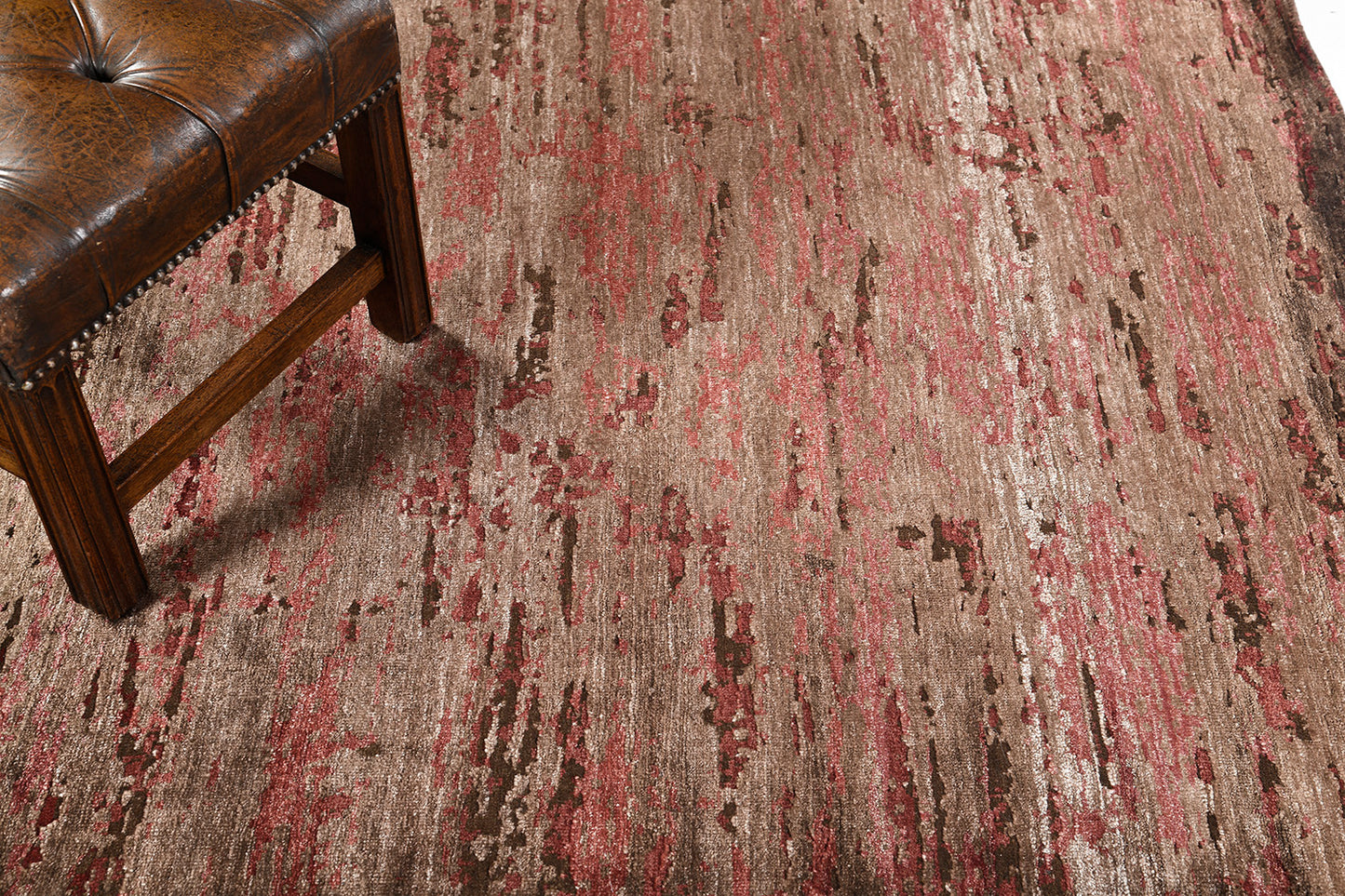 Modern Design Mezzo Collection Wool & Silk Embossed Rug Codesto
