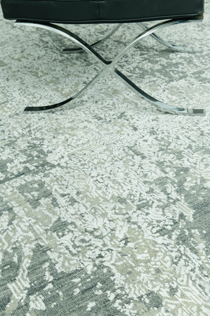 Modern Design Mezzo Collection Wool & Silk Embossed Rug Kalena