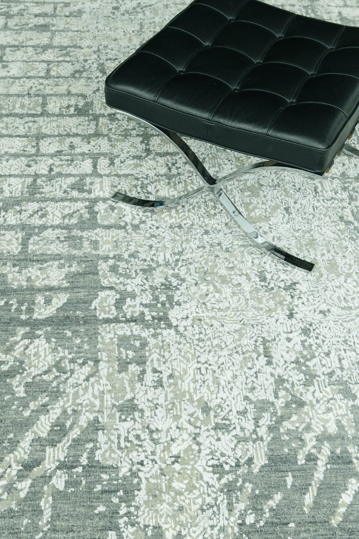 Modern Design Mezzo Collection Wool & Silk Embossed Rug Kalena