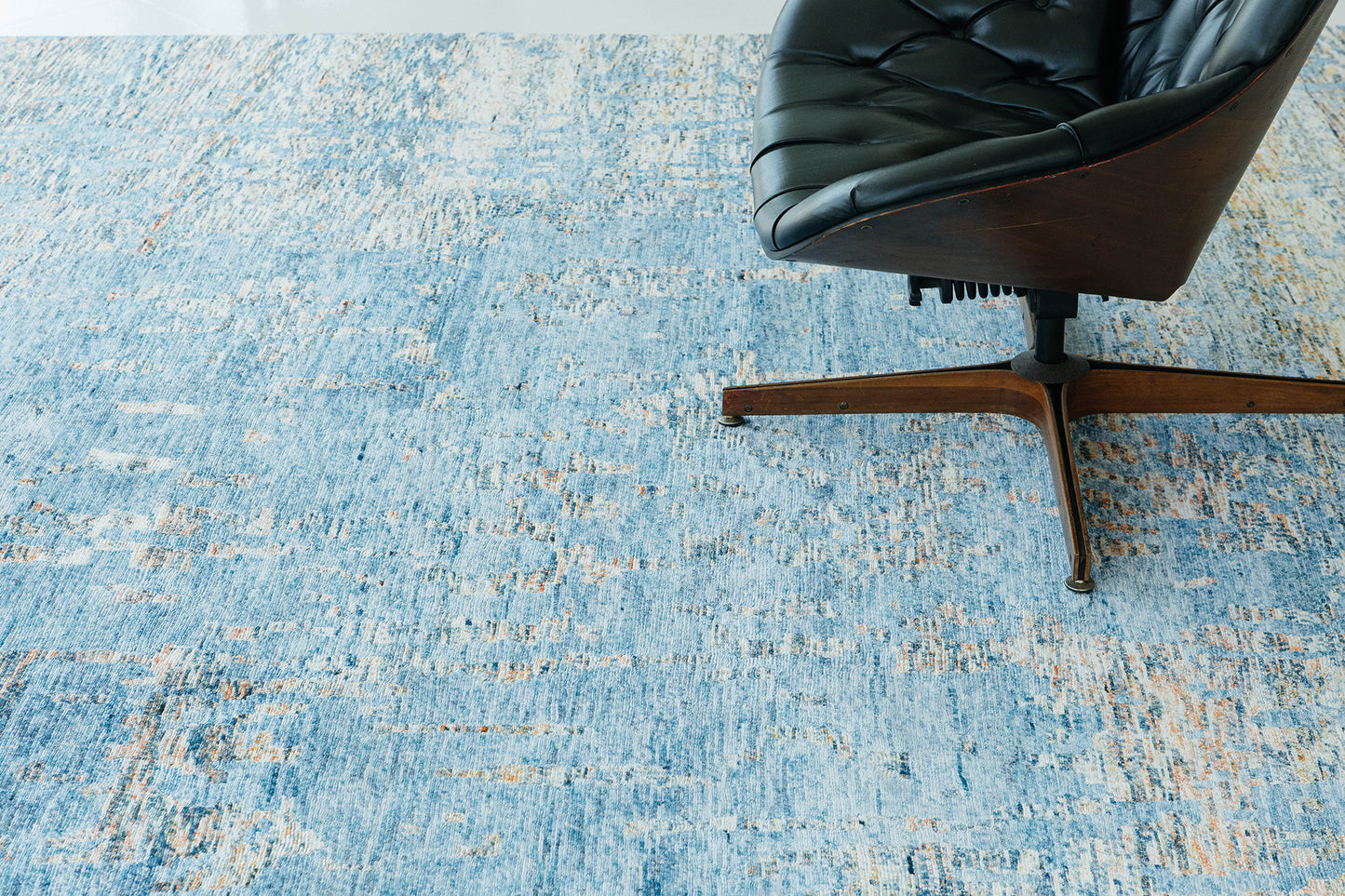 Modern Rug Image 7689 Modern Design Bamboo Silk Rug Maruti A1158