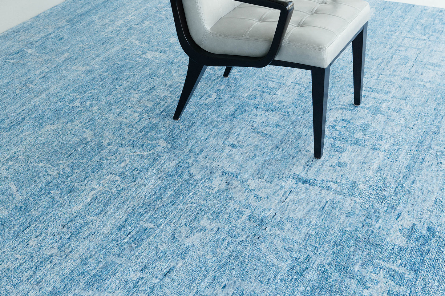 Modern Rug Image 7683 Modern Design Bamboo Silk Rug Maruti A1158