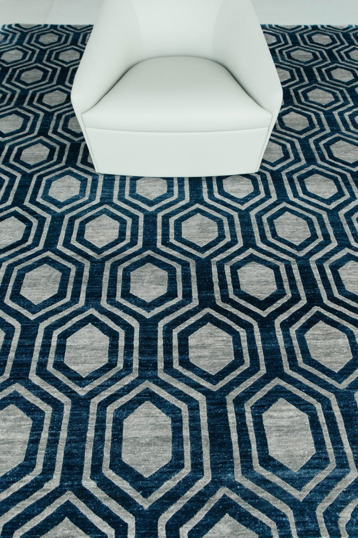 Modern Rug Image 7568 Modern Design Bamboo Silk Rug Favo