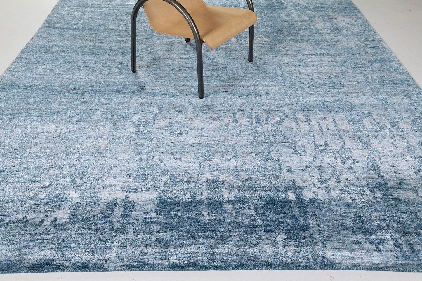 Modern Rug Image 7695 Modern Design Bamboo Silk Rug Maruti A1158