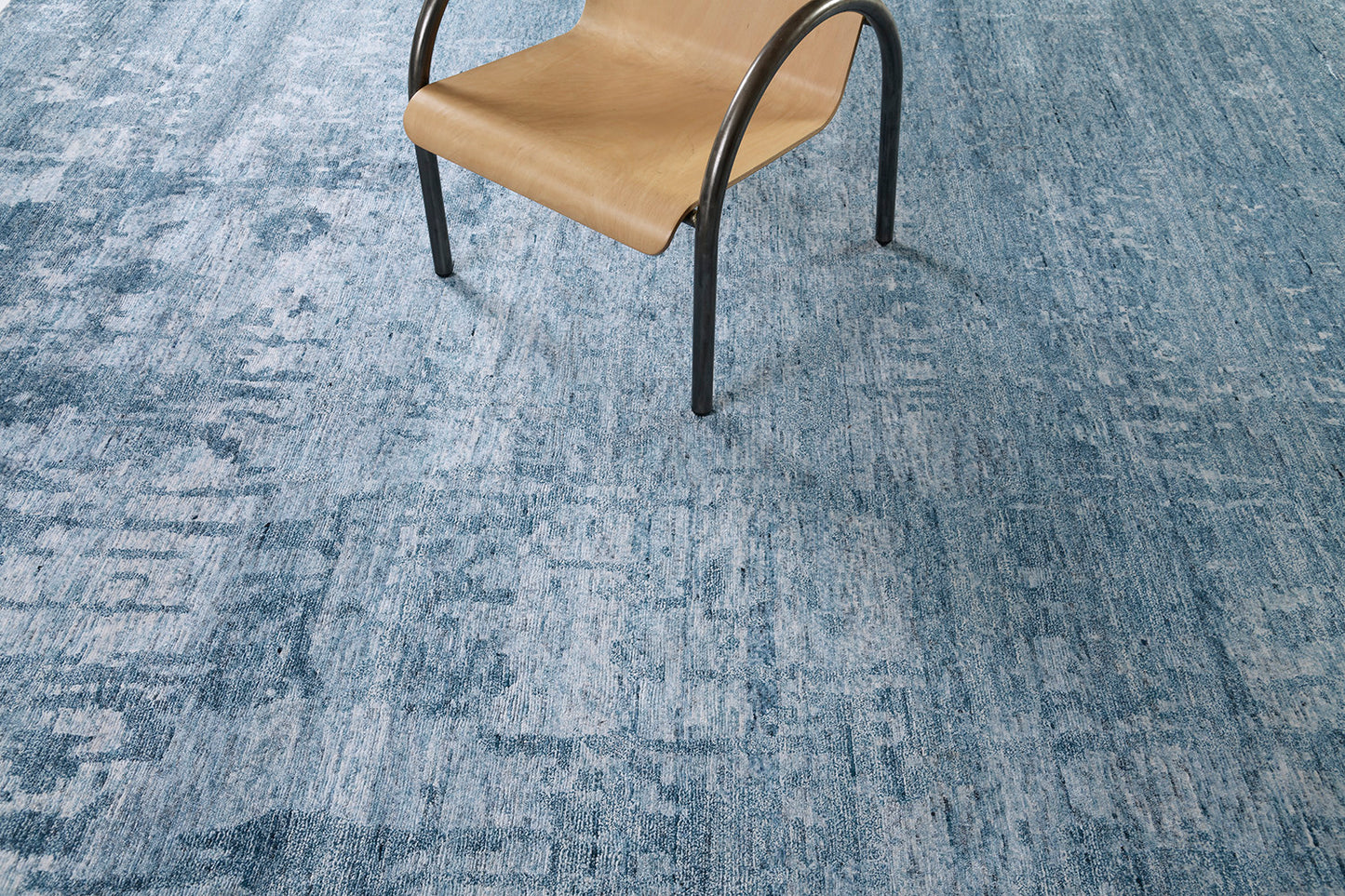 Modern Rug Image 7696 Modern Design Bamboo Silk Rug Maruti A1158