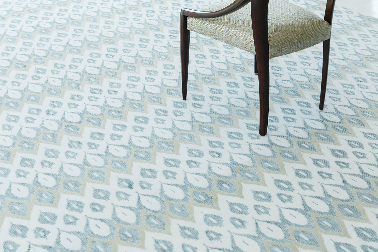 Transitional Design Rug M Collection Candela
