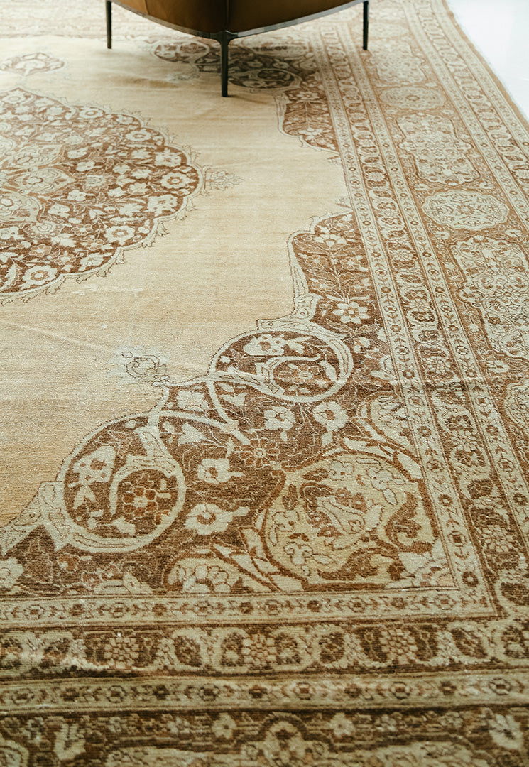 Antique Persian Tabriz Rug 26038