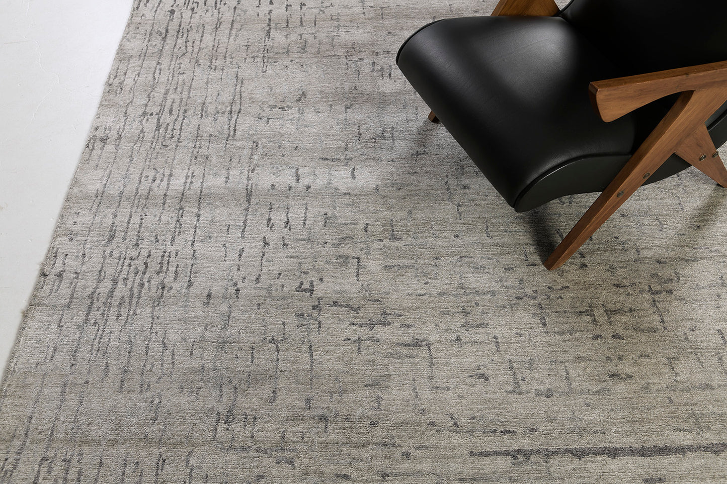 Modern Rug Image 7284 Modern Design Bamboo Silk Rug A1890
