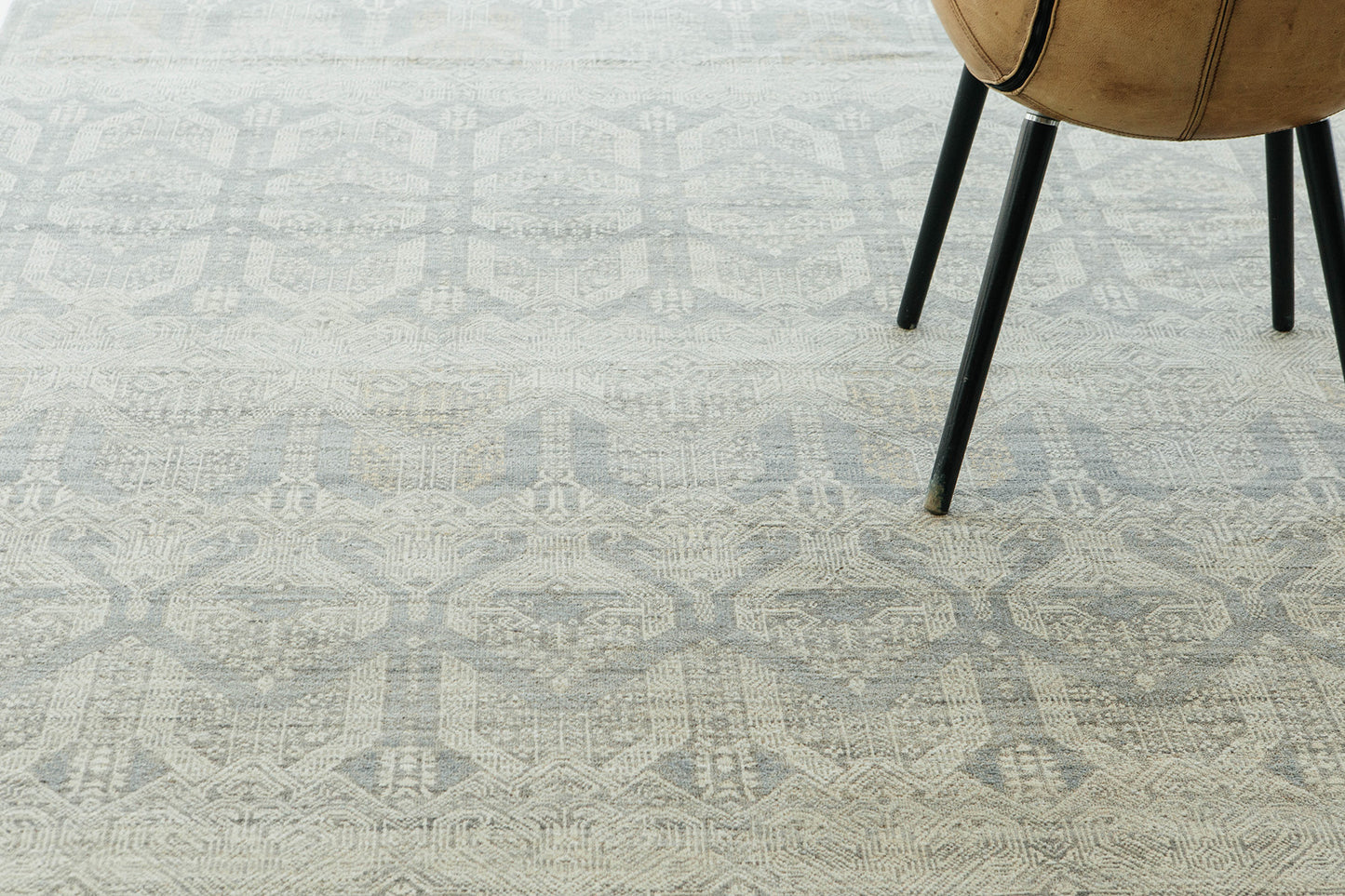 Transitional Design Rug Allure Dixson