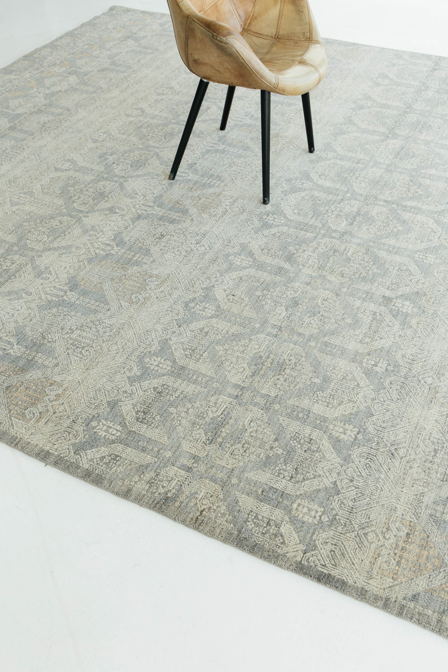 Transitional Design Rug Allure Dixson