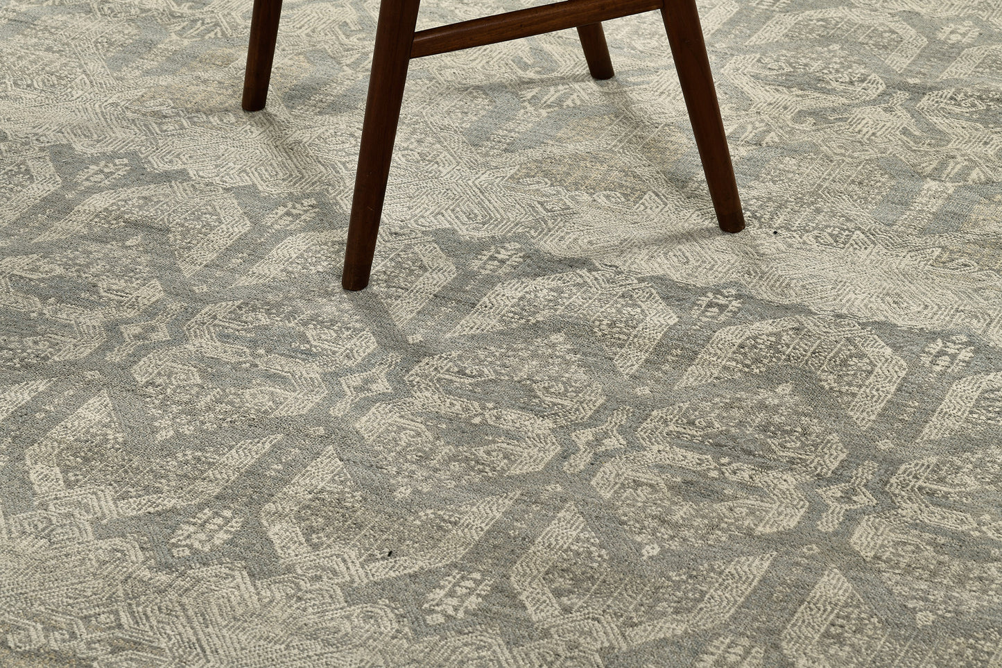 Transitional Design Rug Allure Dixson