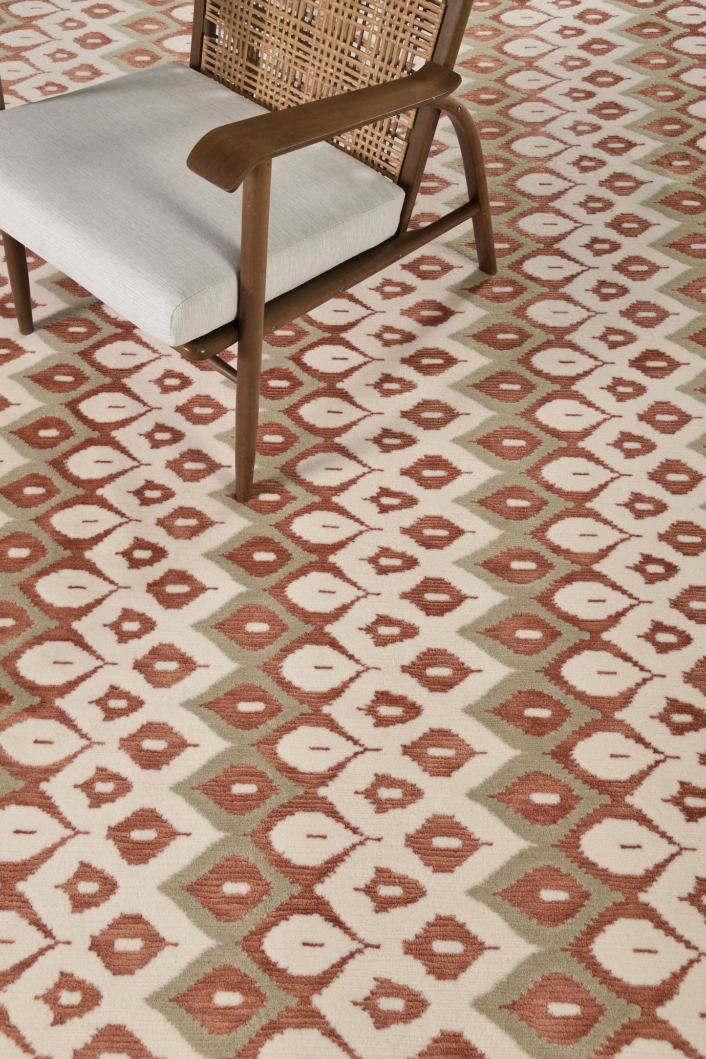 Transitional Design Rug M Collection Candela