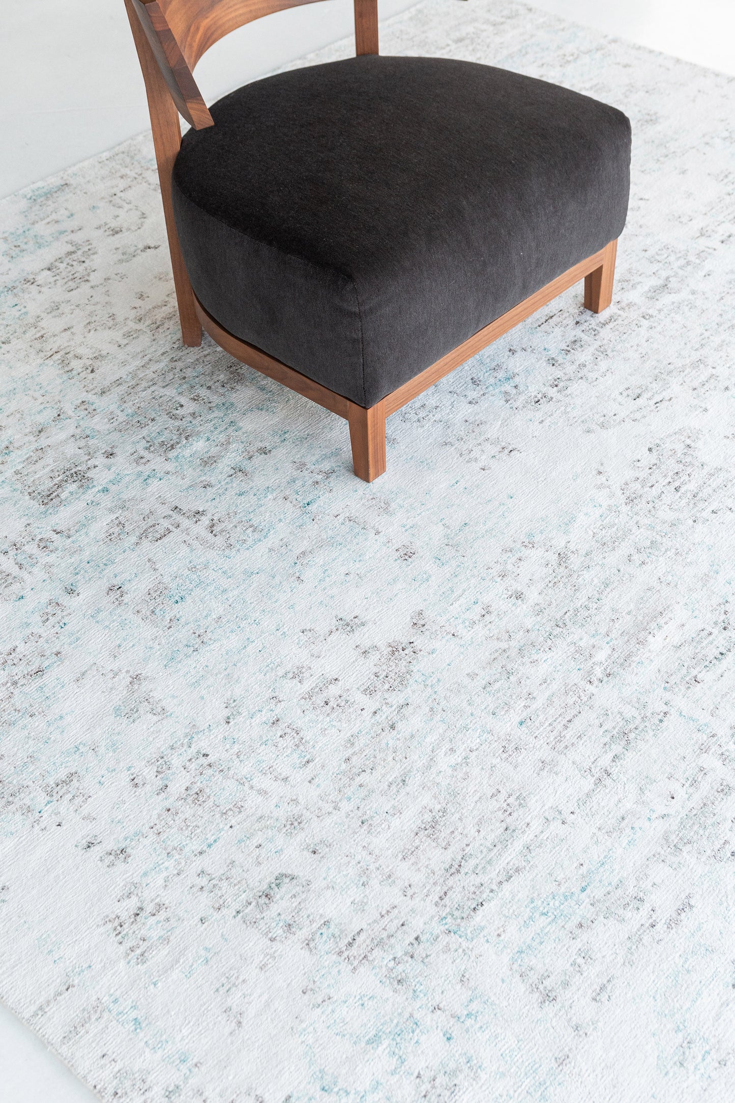 Modern Rug Image 7459 Modern Design Bamboo Silk Rug A2010