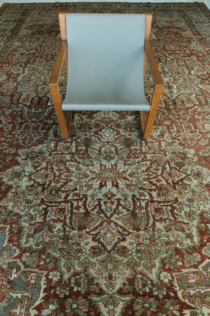 Antique Persian Bakhtiari Rug 26412