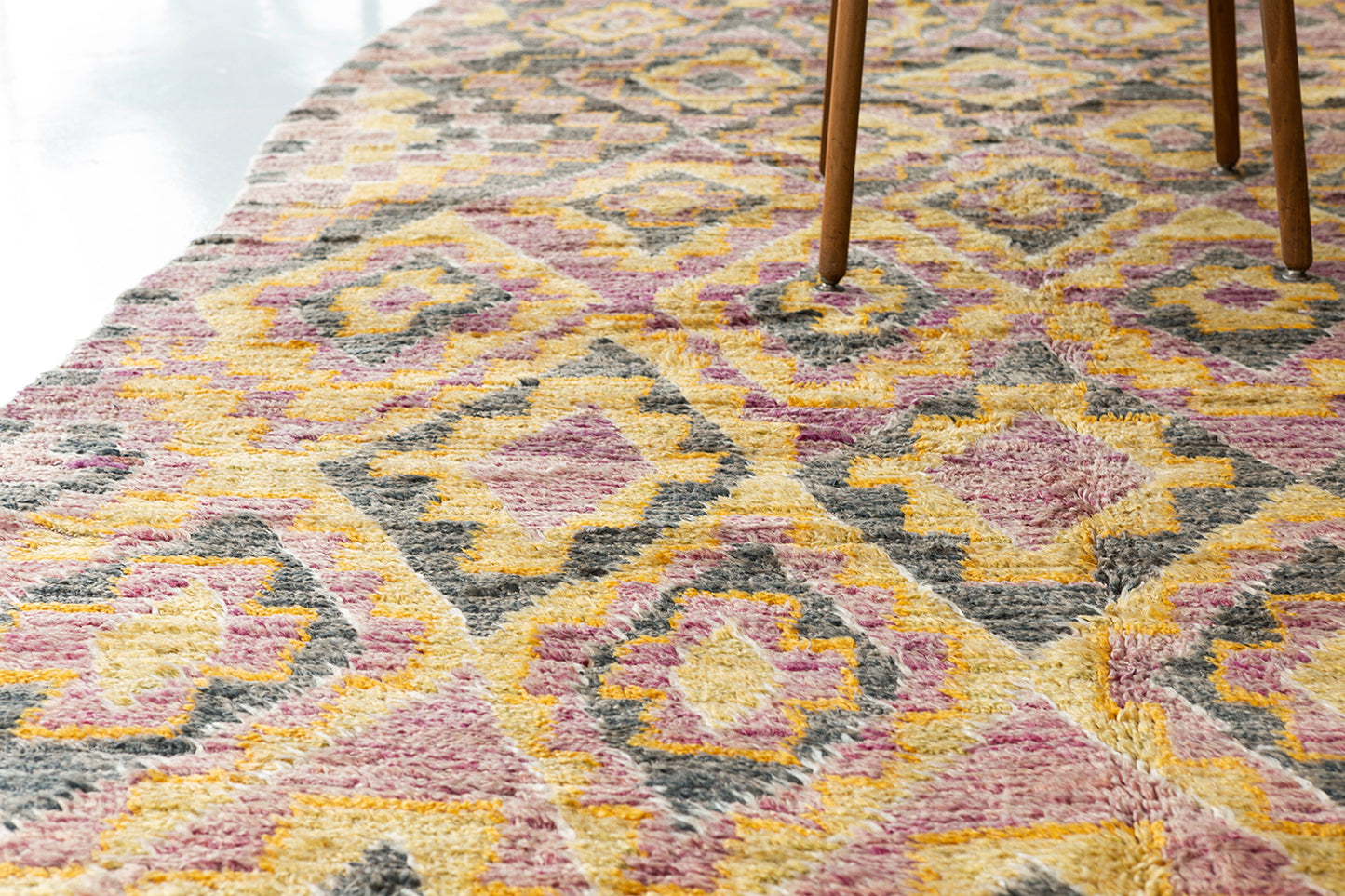 Modern Rug Image 13005 Vintage Moroccan Beni MGuild Tribe Berber Rug