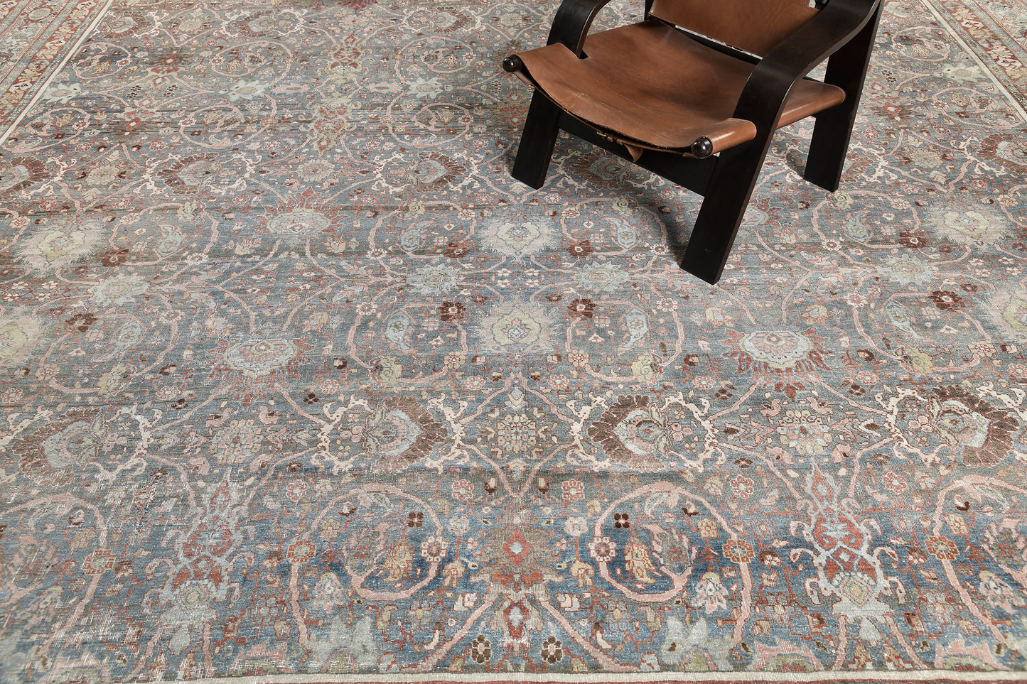 Persian Rug 314 Antique Persian Bidjar Distressed Rug 26679