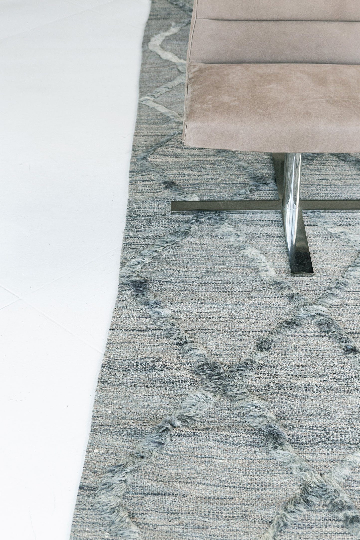 Modern Rug Image 8022 Moroccan Middle Atlas Tribe Berber Embossed Runner