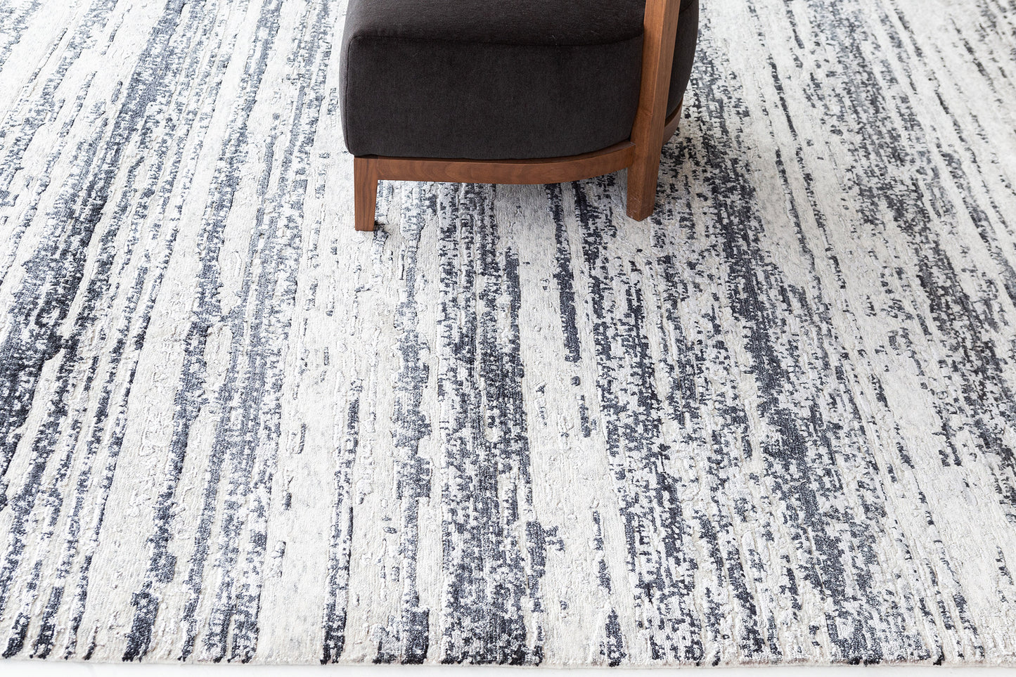 Modern Rug Image 7885 Modern Design Wool & Bamboo Silk Rug 10095A