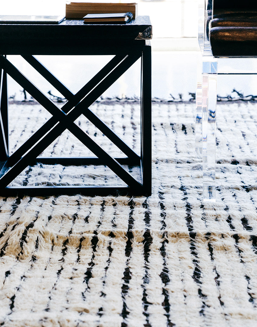 Modern Rug Image 4323 Fohn, Haute Bohemian