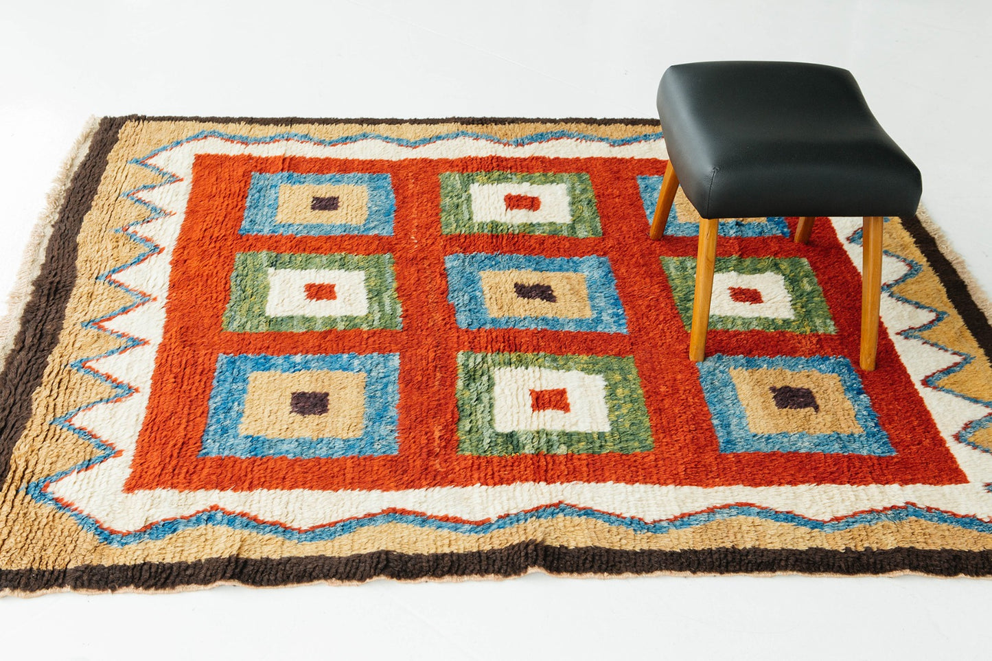 Modern Rug Image 13794 Vintage Turkish Tulu Rug
