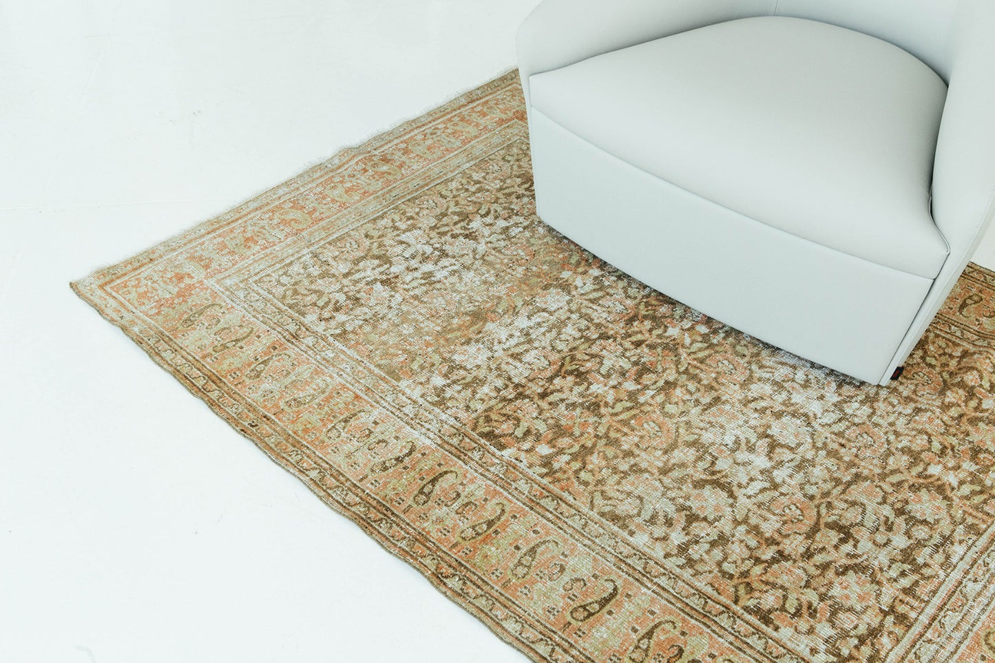 Persian Rug 370 Antique Persian Dorokhsh 27200