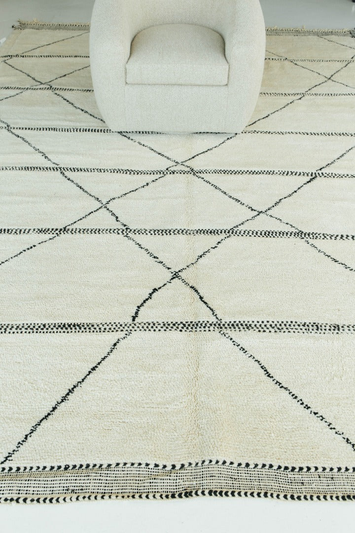 Modern Rug Image 8007 Moroccan Beni Ourain Tribe Berber Rug