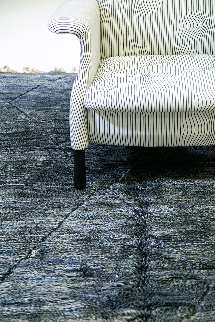 Modern Rug Image 8039 Moroccan Middle Atlas Tribe Berber Rug