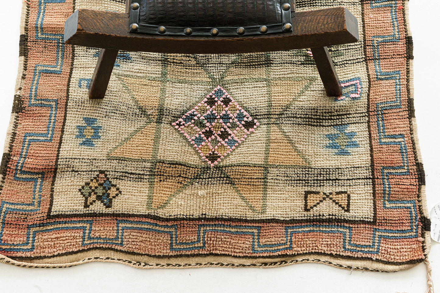 Modern Rug Image 13459 Vintage Moroccan Middle Atlas Tribe Berber Rug