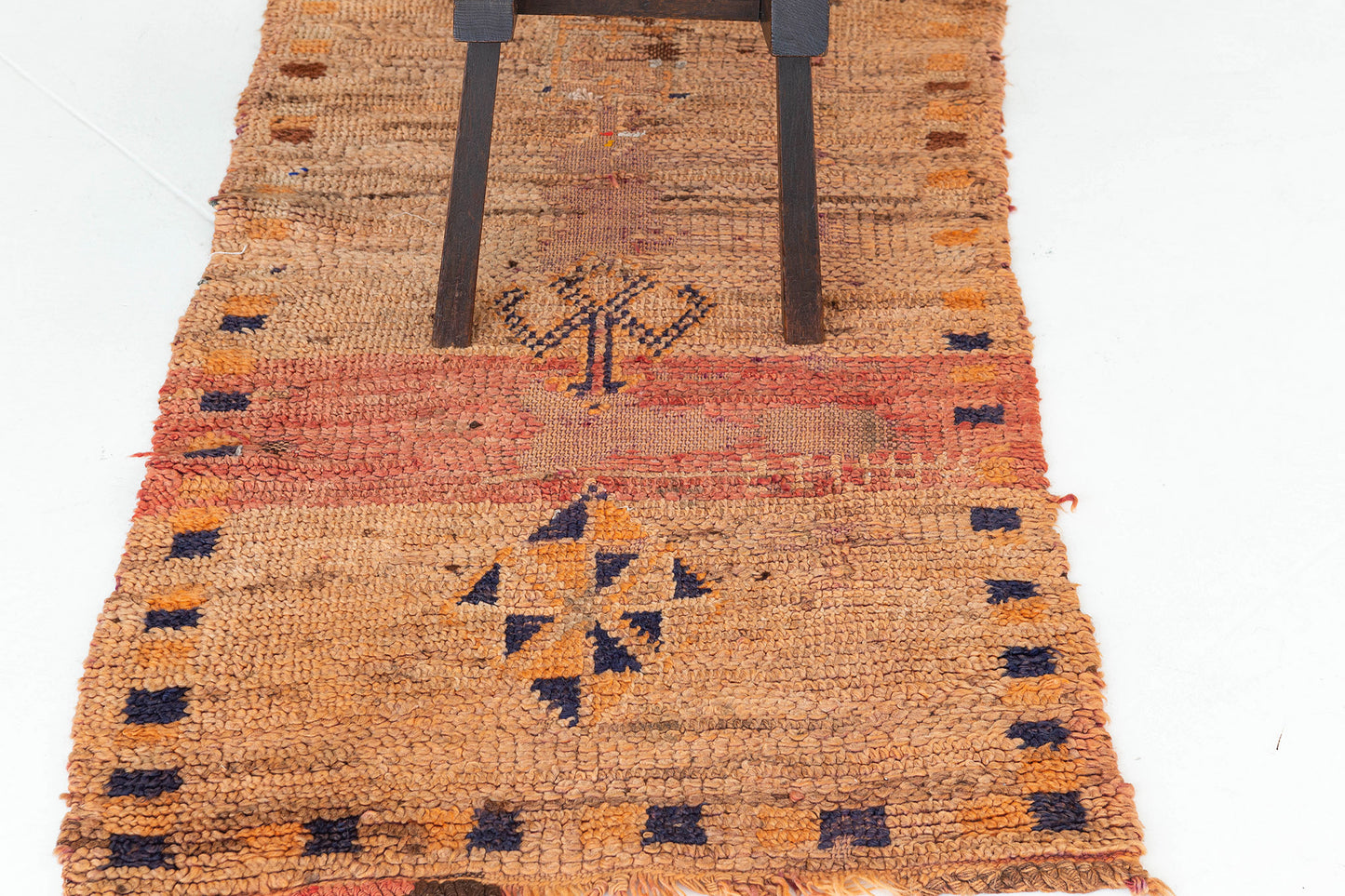Modern Rug Image 8032 Moroccan Middle Atlas Tribe Berber Rug